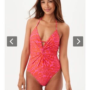 Trina Turk Swimwear Women’s Trellis Plunge One Piece Swimsuit, size 6.